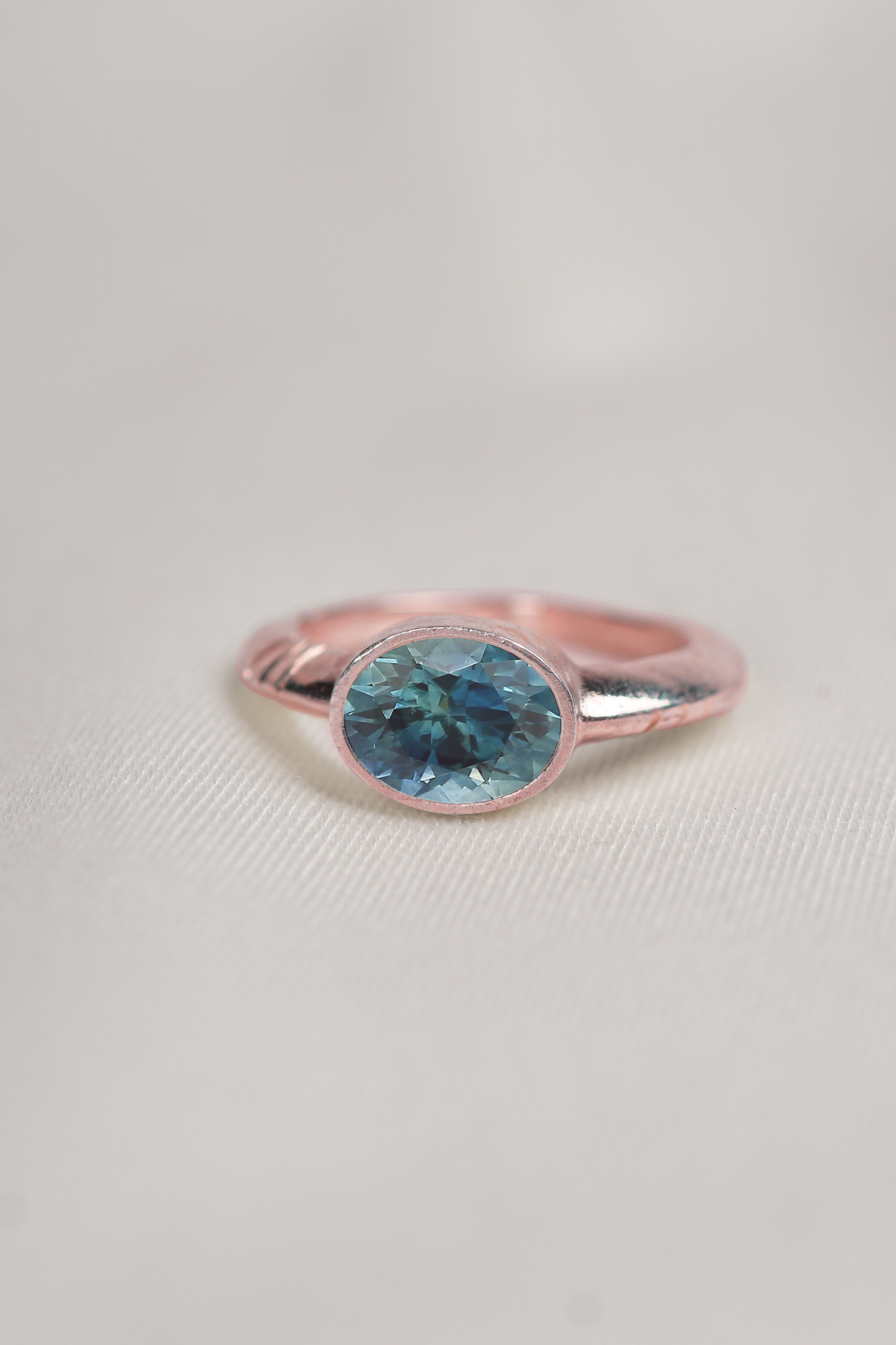 River Ring Sapphire