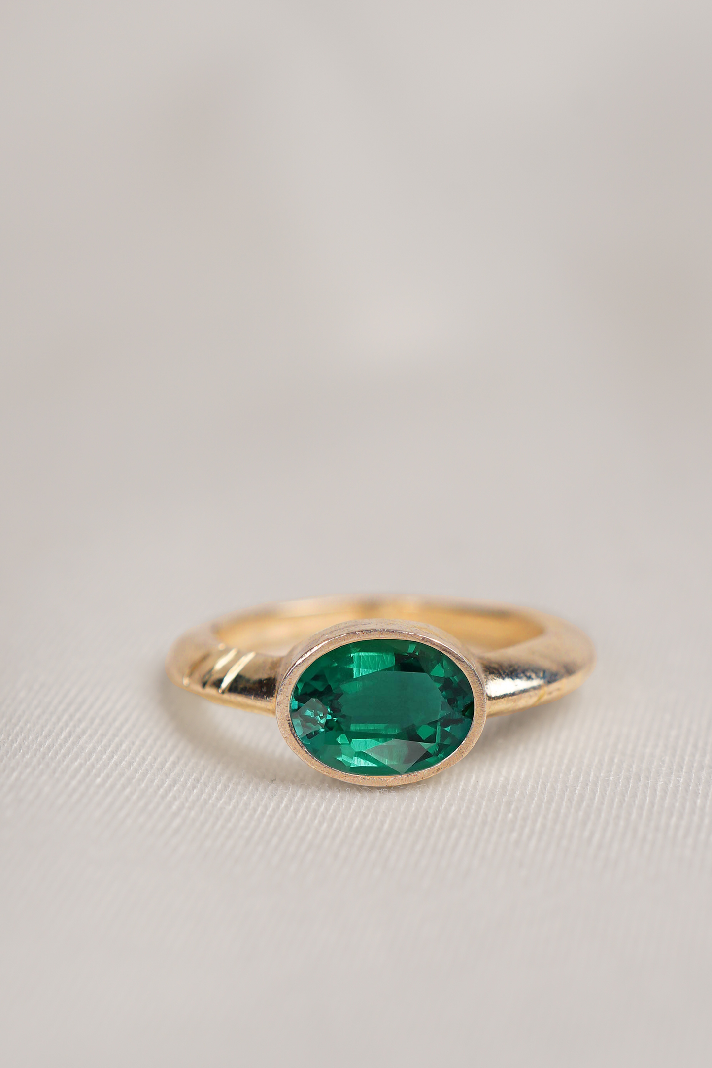 River Ring Emerald