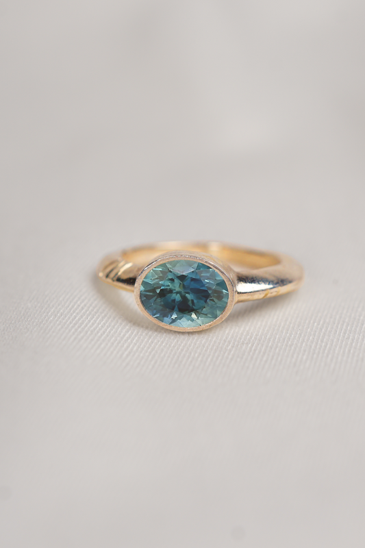 River Ring Sapphire